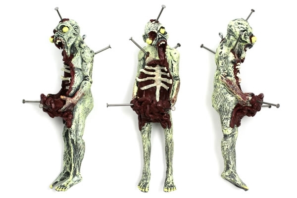 Zombie-Bird-Feeder_31096-l