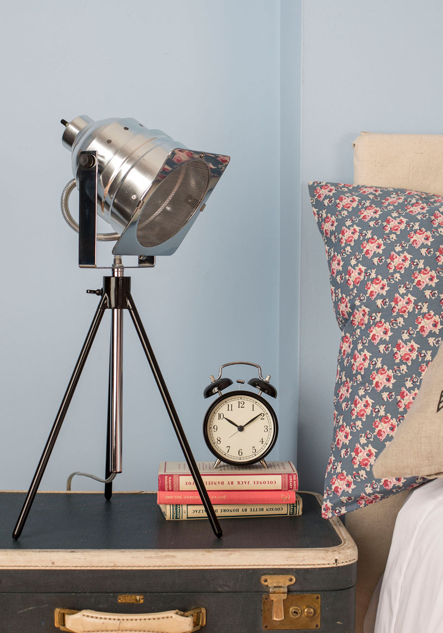 Lights, Glam-era, Action! Lamp