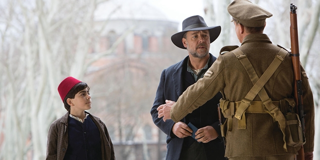 Joshua Connor (Russell Crowe) and Orhan (Dylan Georgiades) THE WATER DIVINER